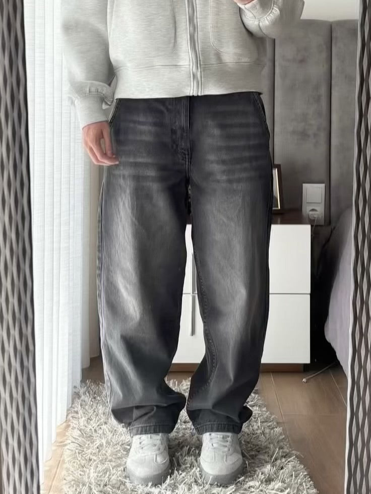 BAGGY JEANS
