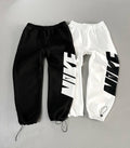 BAGGY NIKE (COTÉ)